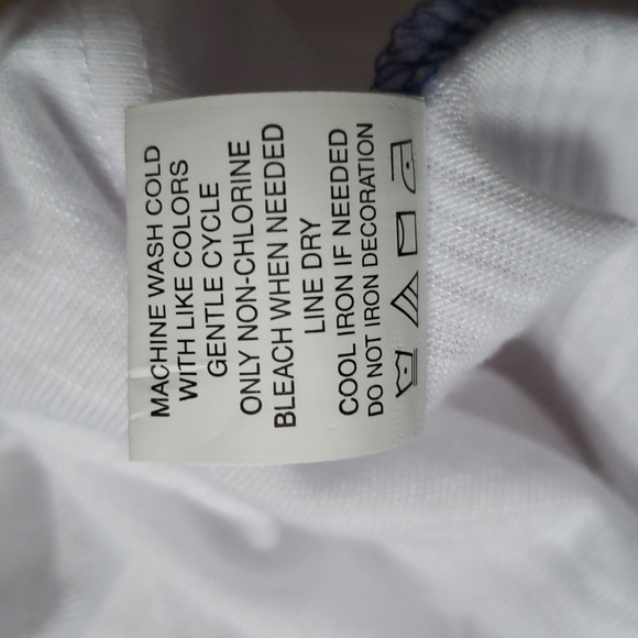 Eyeshadow wine party shirt, size S - Picture 6 of 6